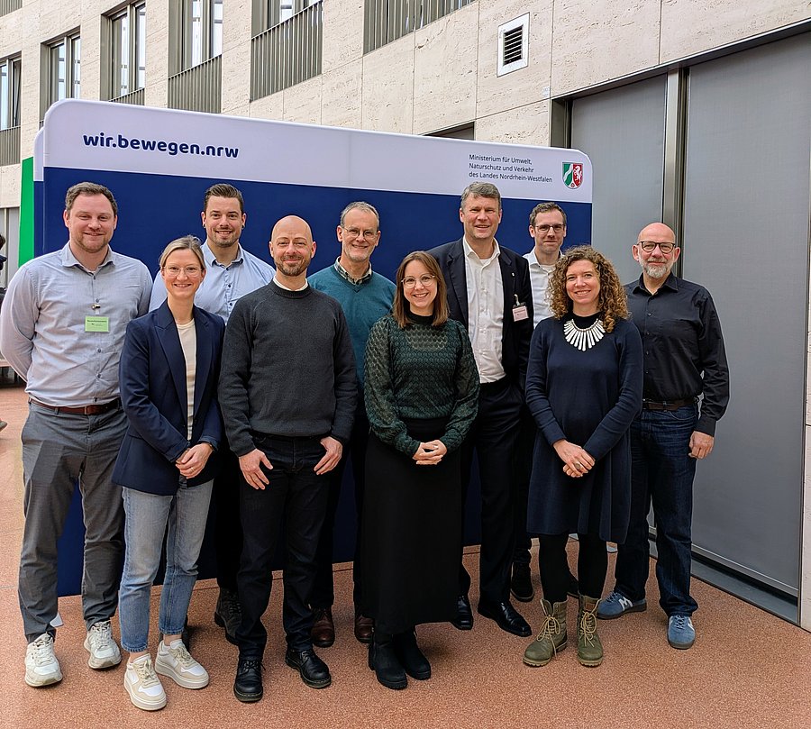 Gruppenphoto nach der Abschlusspräsentation